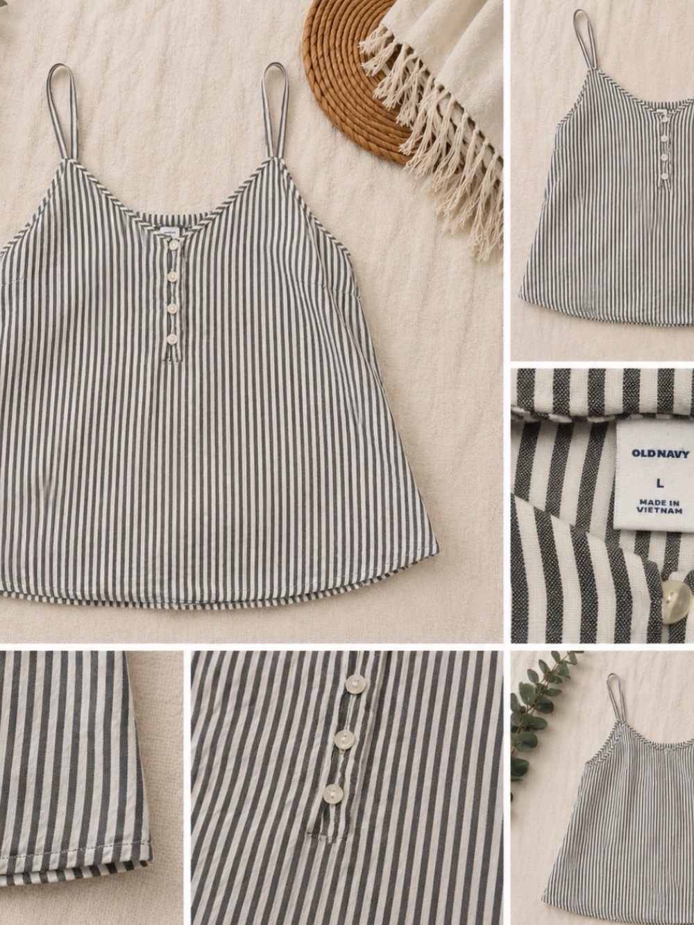 Old Navy Black & White Vertical Stripe Women’s Top